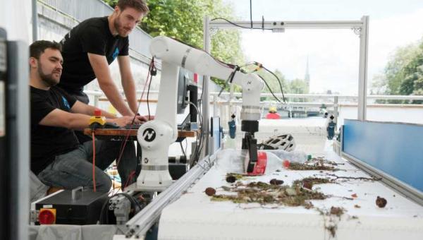 Autonomous River Cleanup