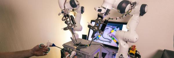four-armed robot
